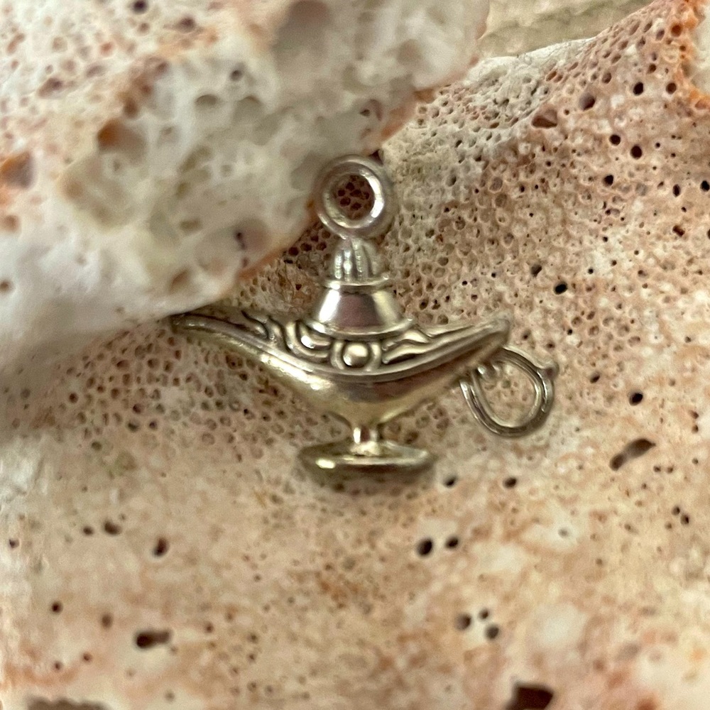 New pendant gienie bottle silver magic lamp teapot